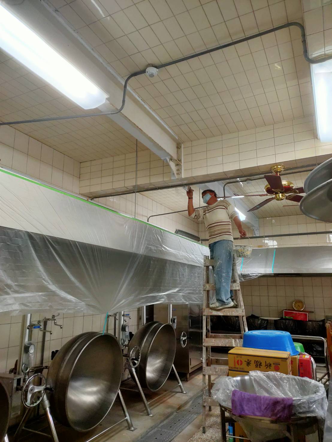 嘉義學校廚房油漆工程