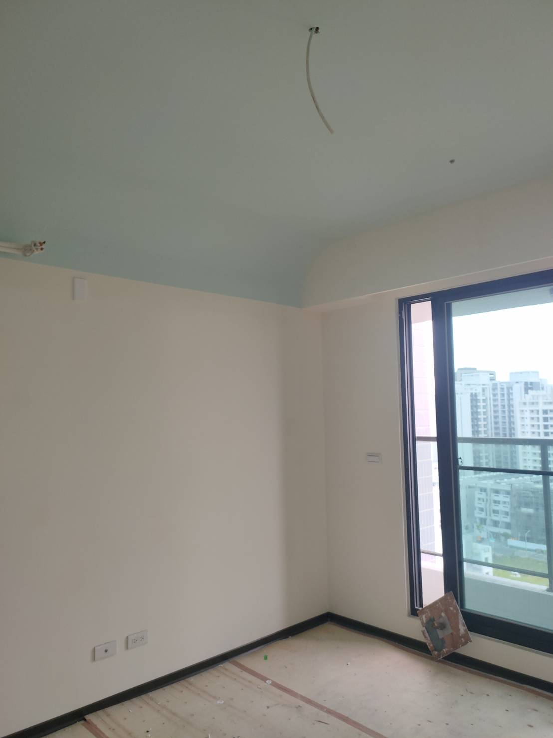 台南臥室天花板跳色